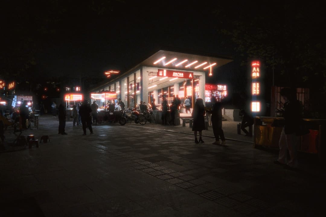 2025年暑期档总票房破100亿